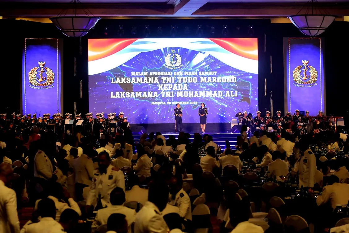 Wide view of the Malam Apresiasi gala ballroom, stage screen and guests, Jakarta 2022
