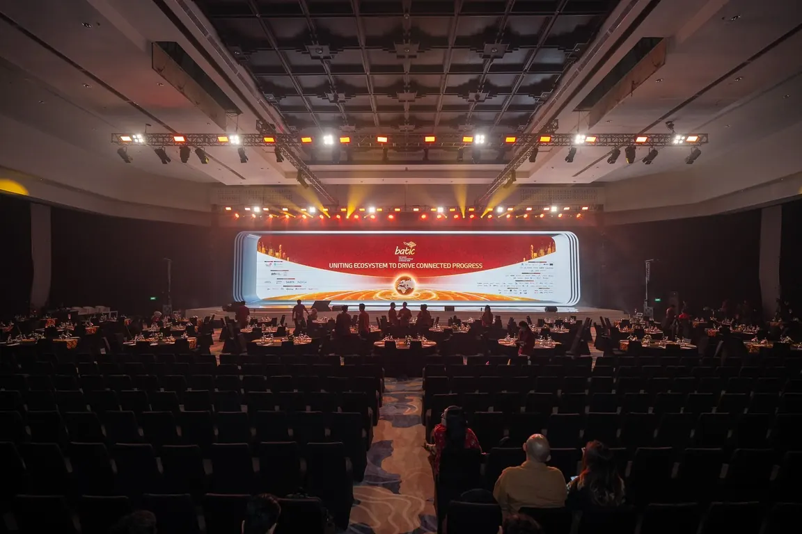 BATIC main ballroom stage and lighting